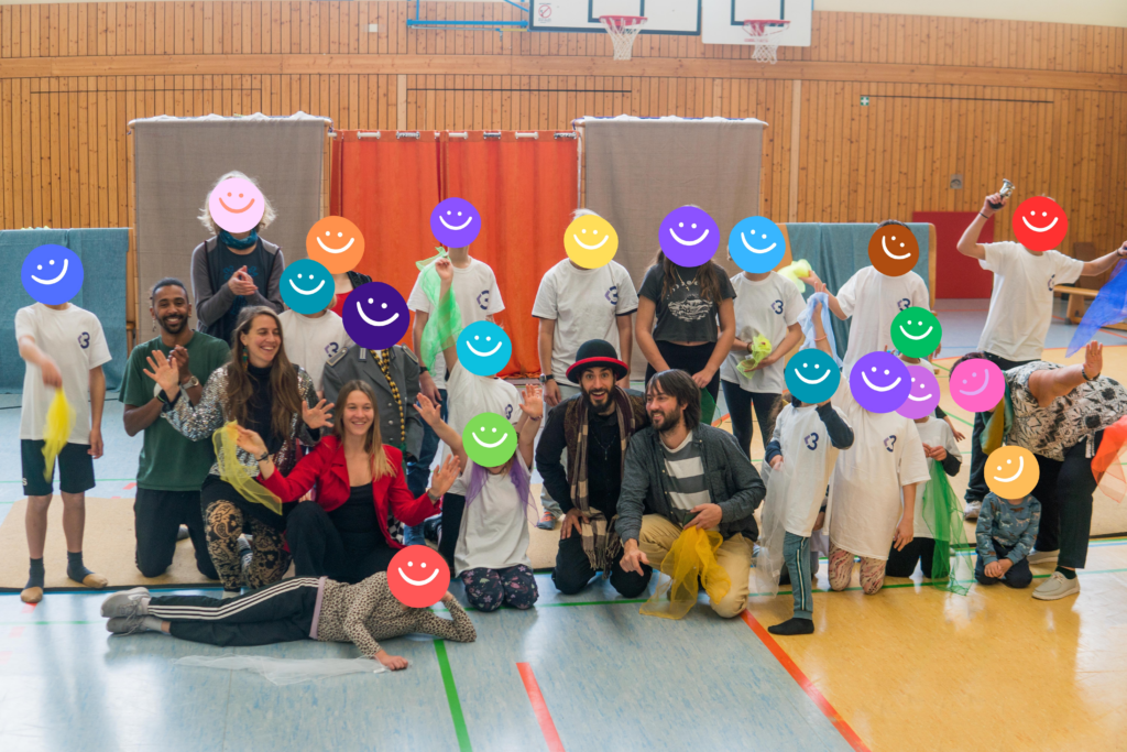 Szene aus einem zirkuspädagogischen Projekt